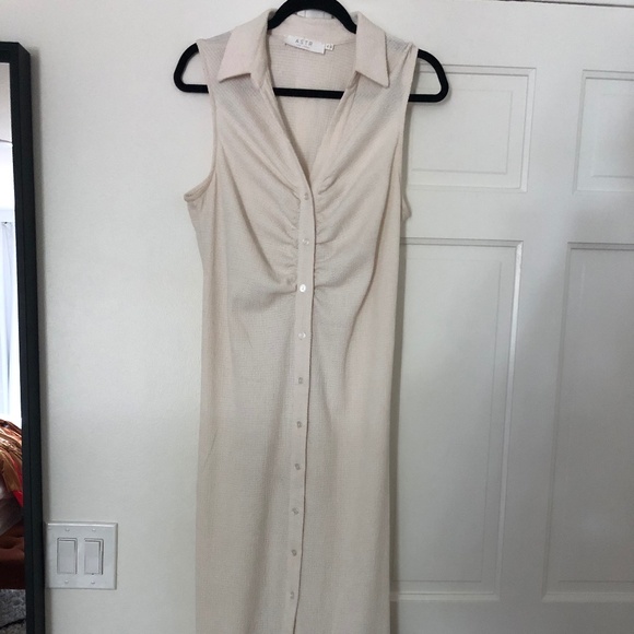 Nordstrom - ASTR The Label - Keyhole open back collared ivory dress - Women's XL - Picture 1 of 6